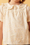 GK1037 Cream Girls Textured Floral Lace Peter Pan Collar Top Detail