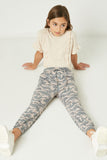 Girls Washed Camo Print Side Pocket Joggers Pose